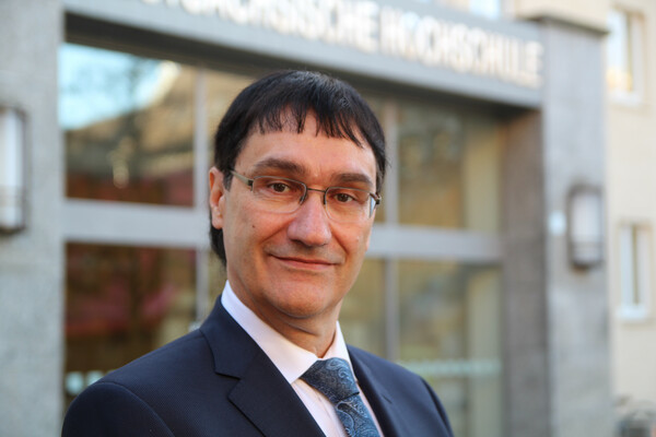 Profilbild von Prof. Dr.-Ing. Stephan Kassel